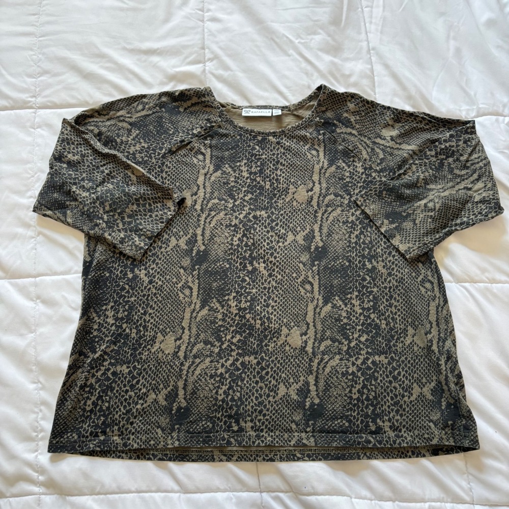 Rafaella Womens XL Green Snake Print 100% Cotton‎ Slub Raglan Short Sleeve Top